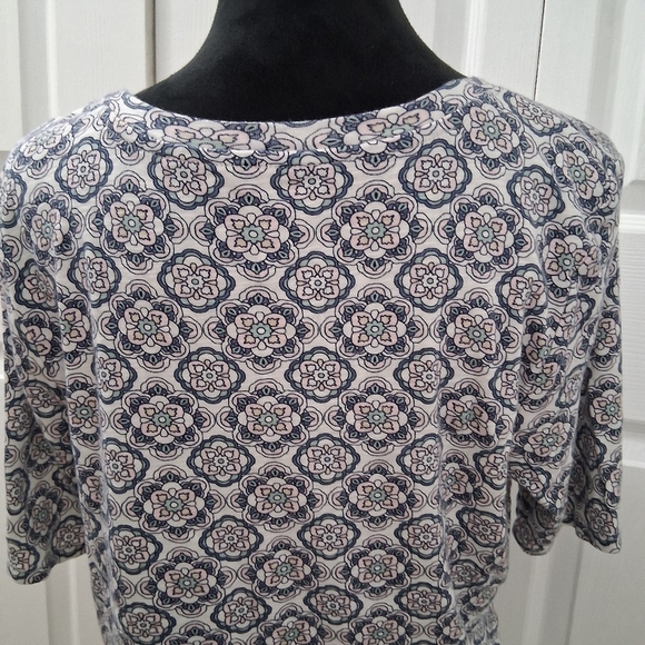 J. Jill Multi Media Floral Design    Size L - Picture 6 of 15